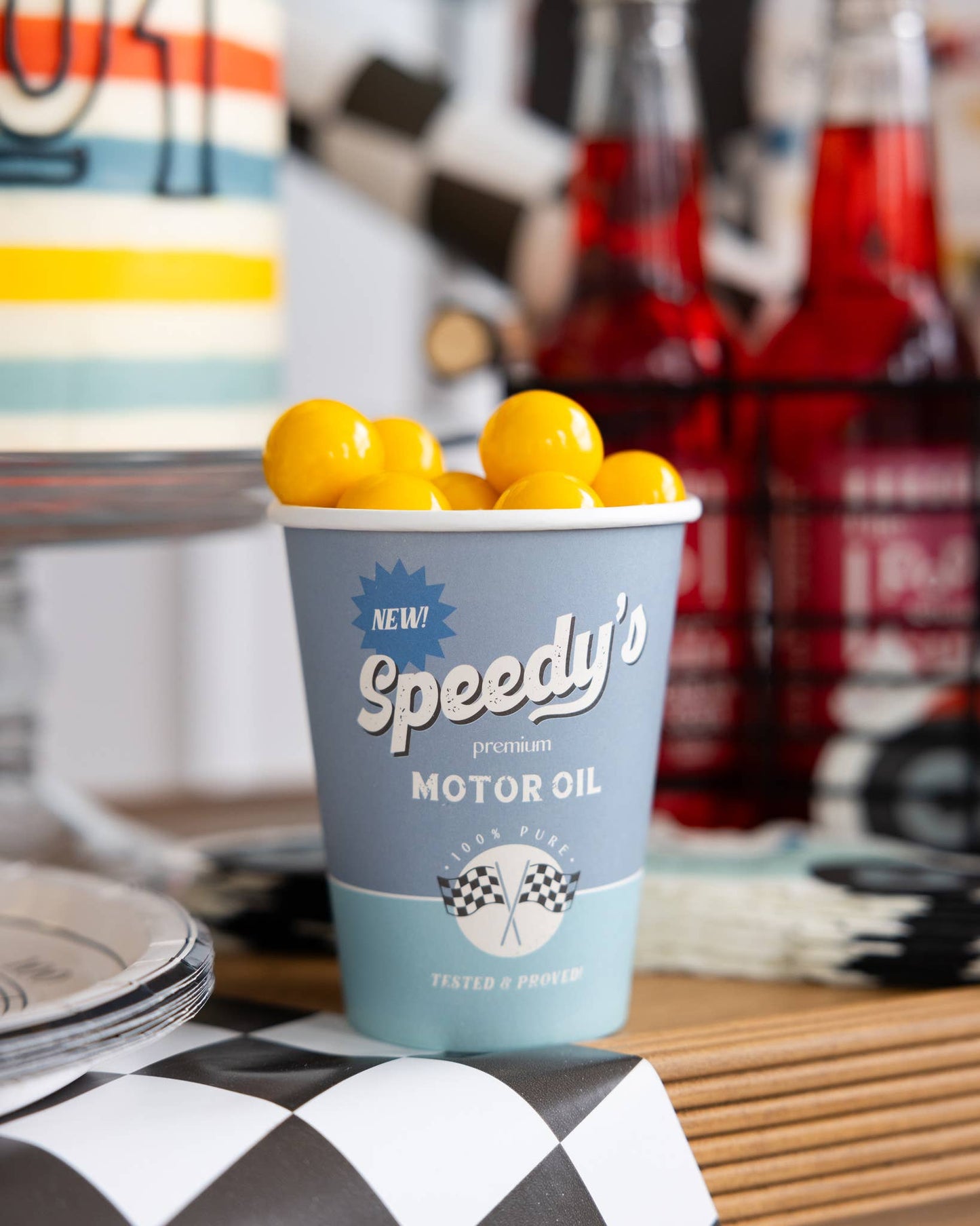 Miles per Hour Speedy Paper Cups 8ct