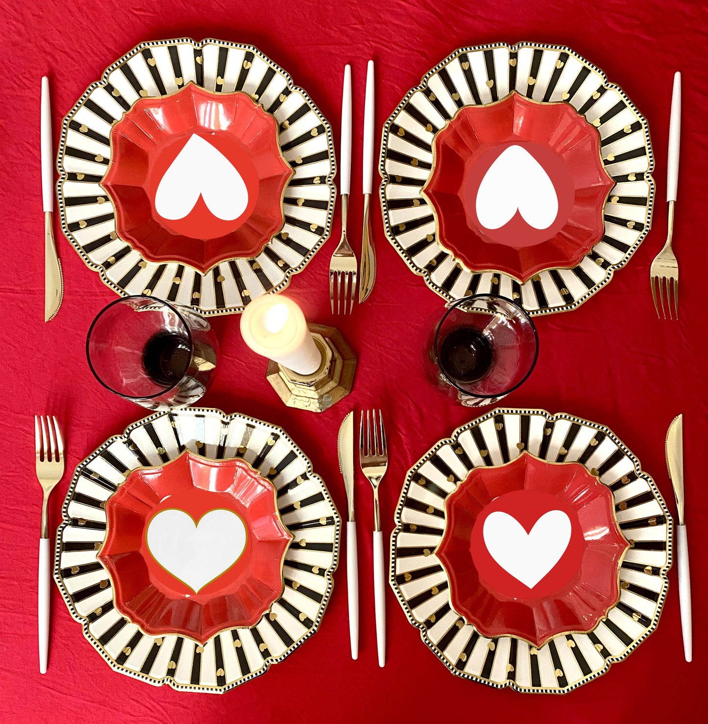 8 Love Dessert Plates Red