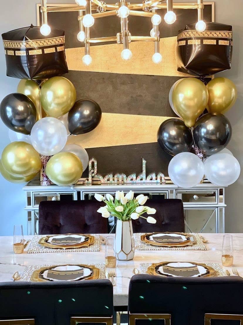 #493 Hajj Balloon