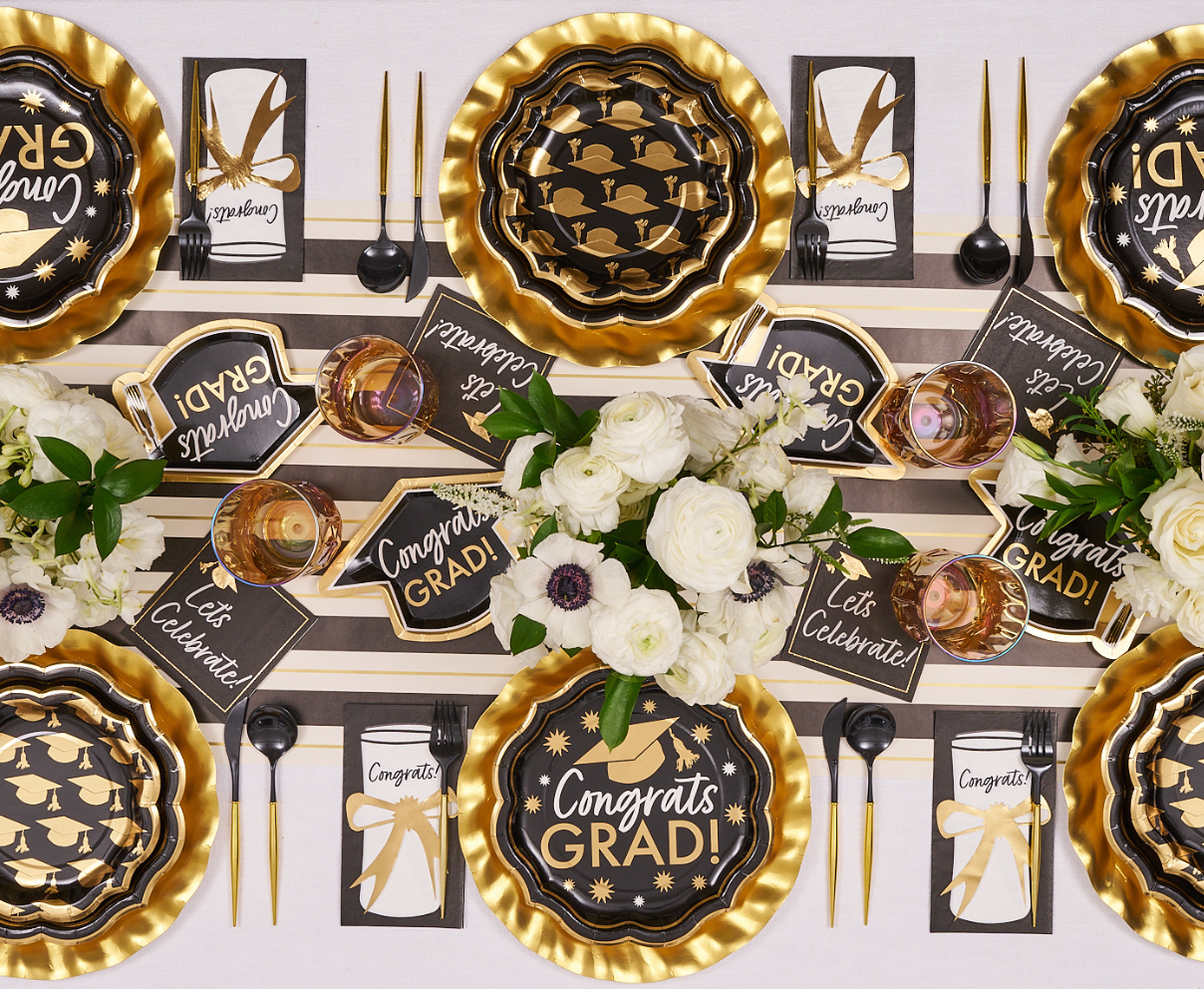 Classic Grad Dinner Plates/8pk