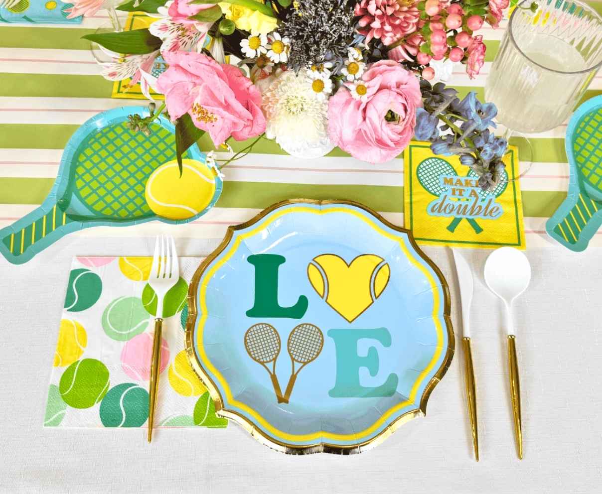Tennis Love 10.5in Dinner Plates 8ct