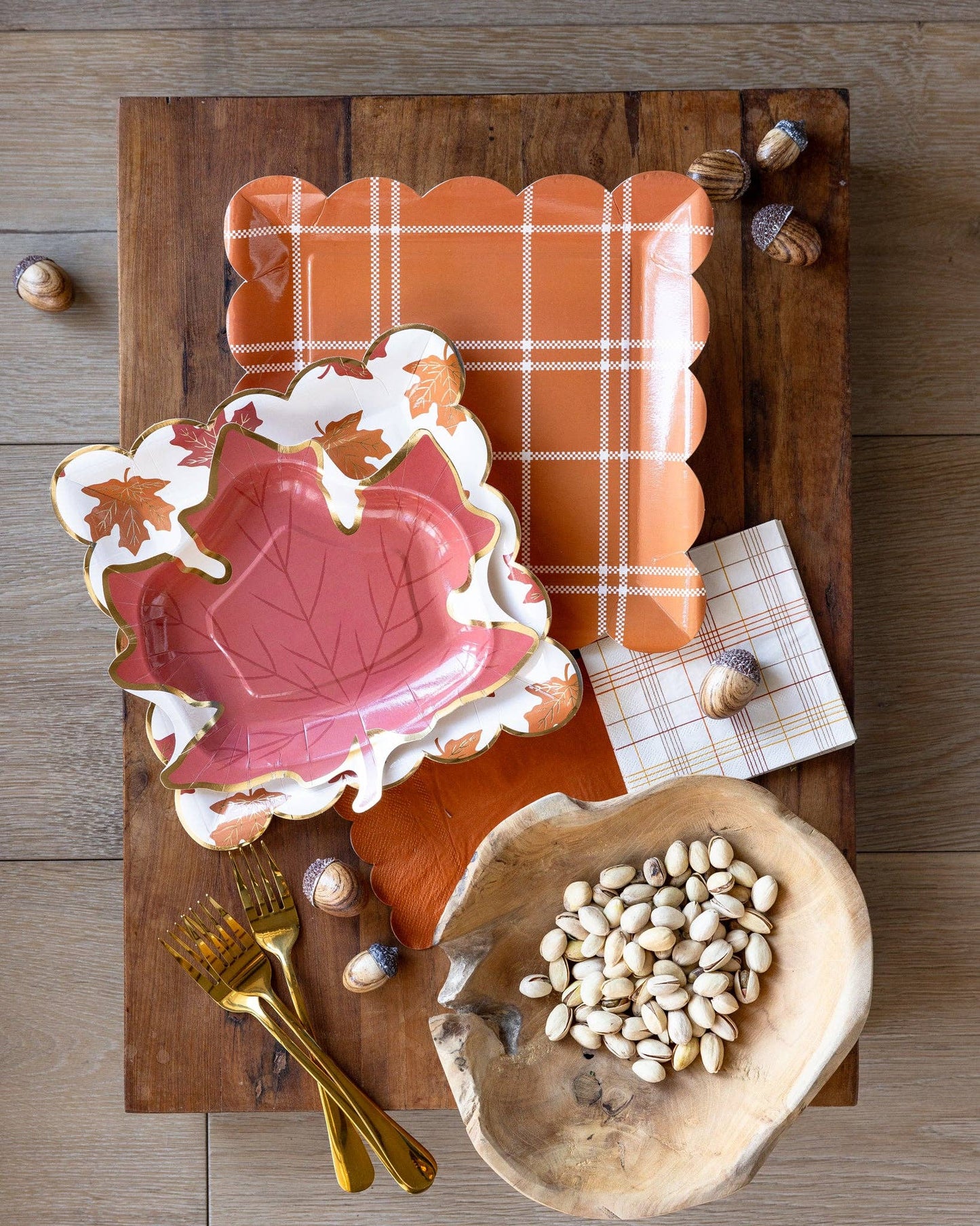 Falling Leaves 9in Paper Plates 8ct