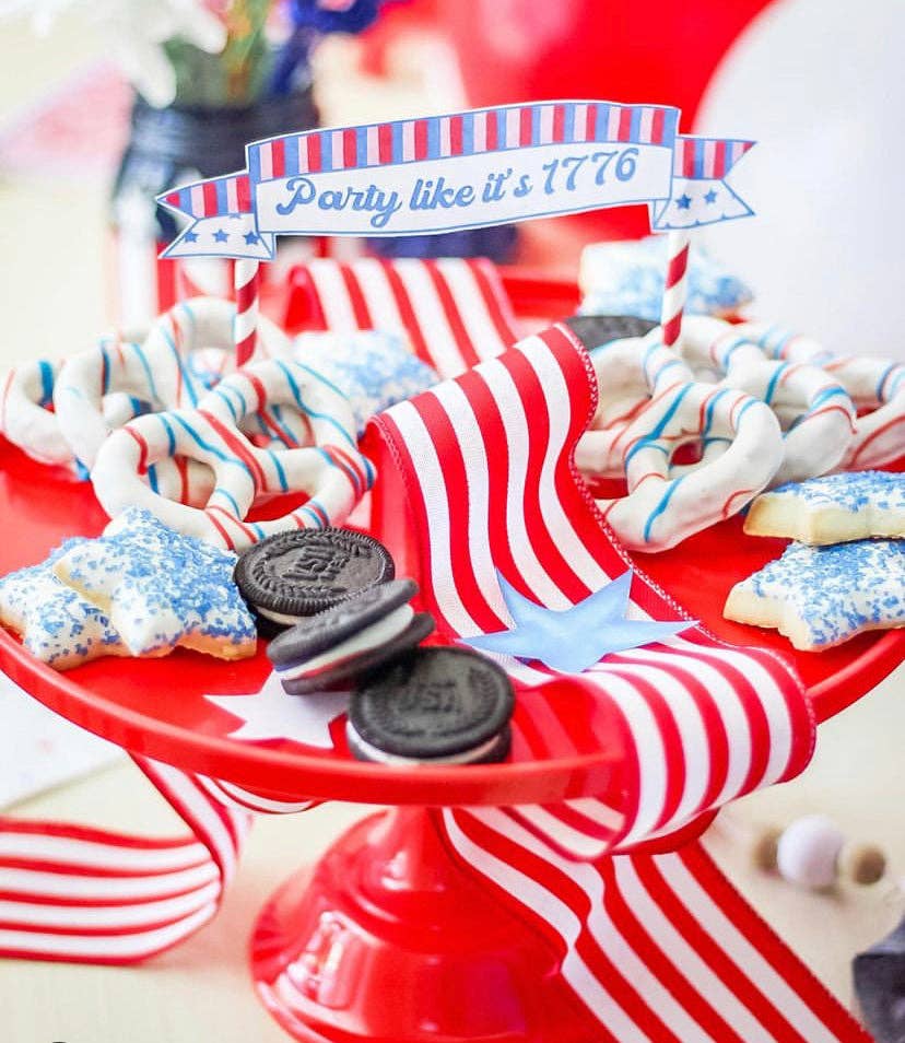 Red Melamine Pedestal Cake Stand
