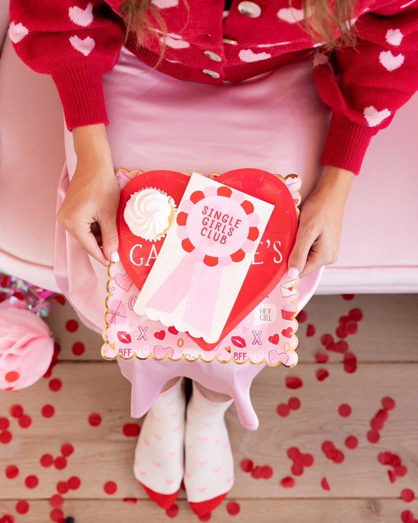 Heart Happy Galentines Paper Plates 8ct