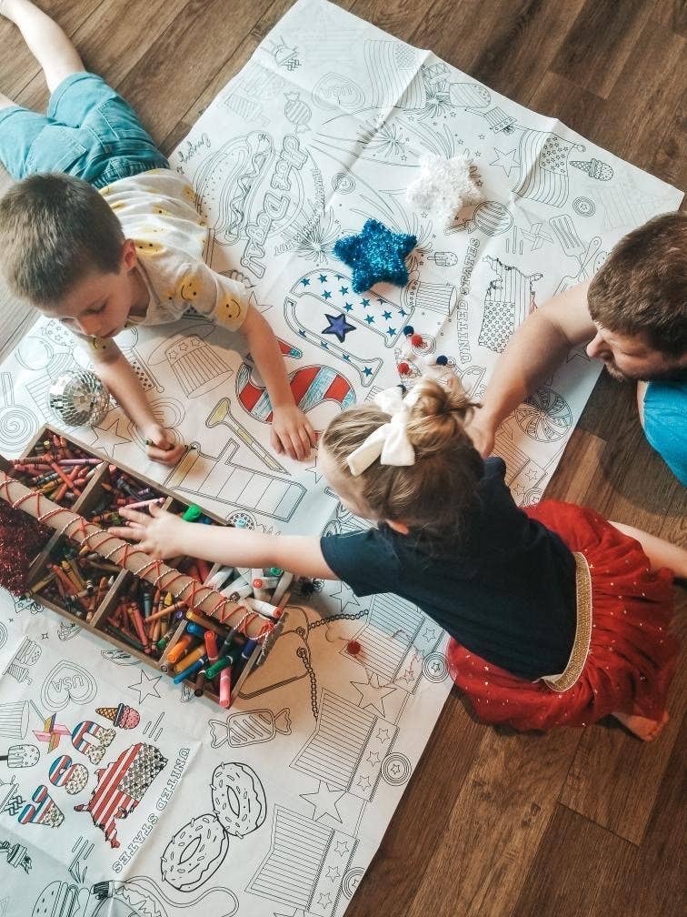 USA Patriotic Coloring Tablecloth | 4th of July Party Decor