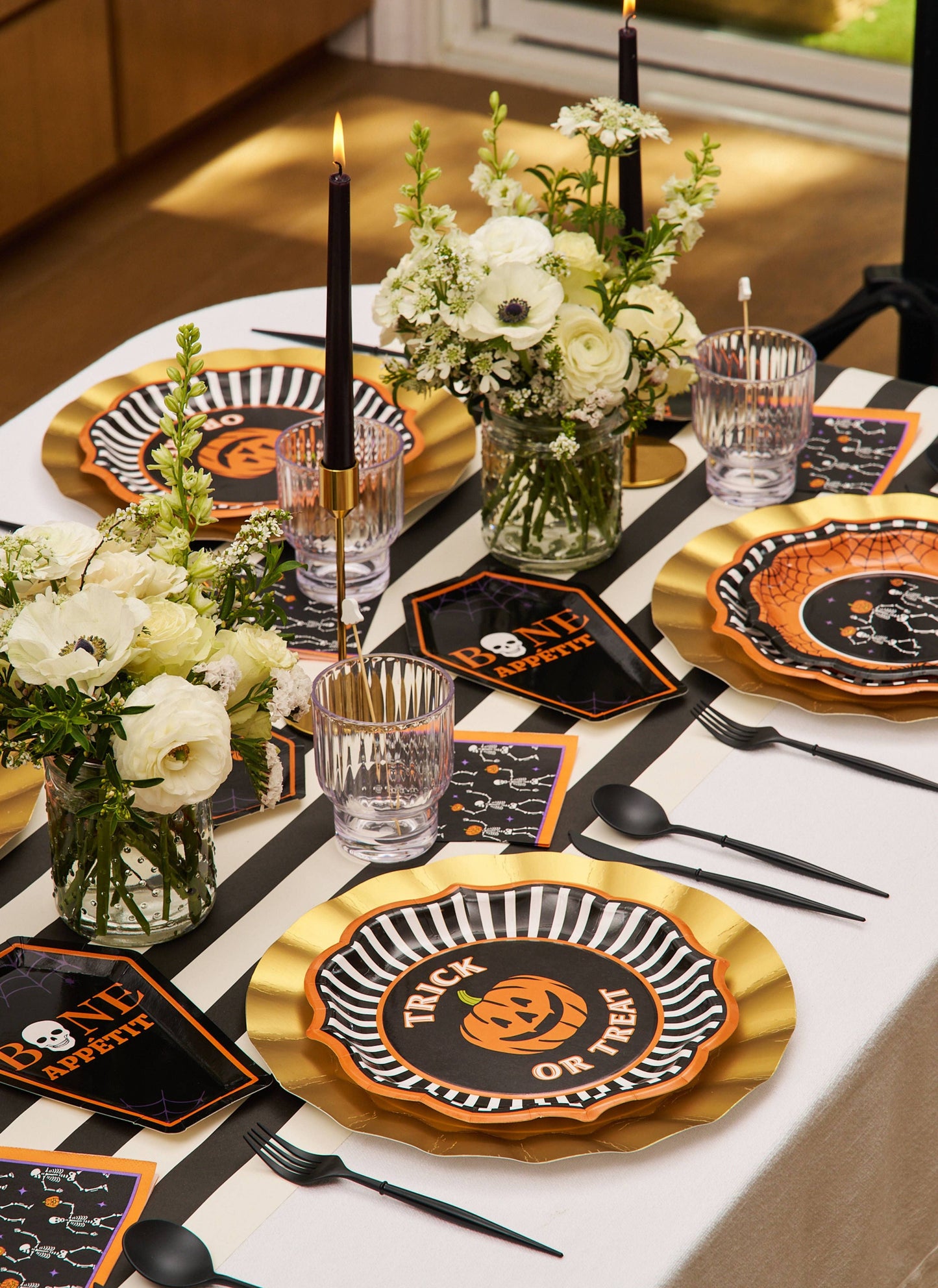 Haunted Halloween Dinner Plates/8pk