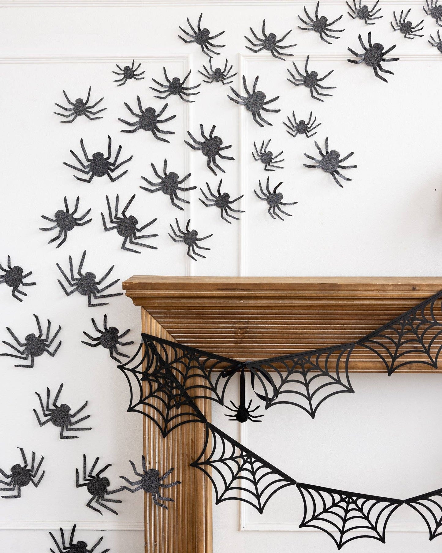 Glittered Wall Décor Spiders 50ct