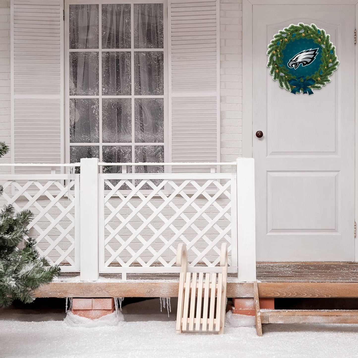 NFL Football Philadelphia Eagles Wreath Shape Cut Pennant