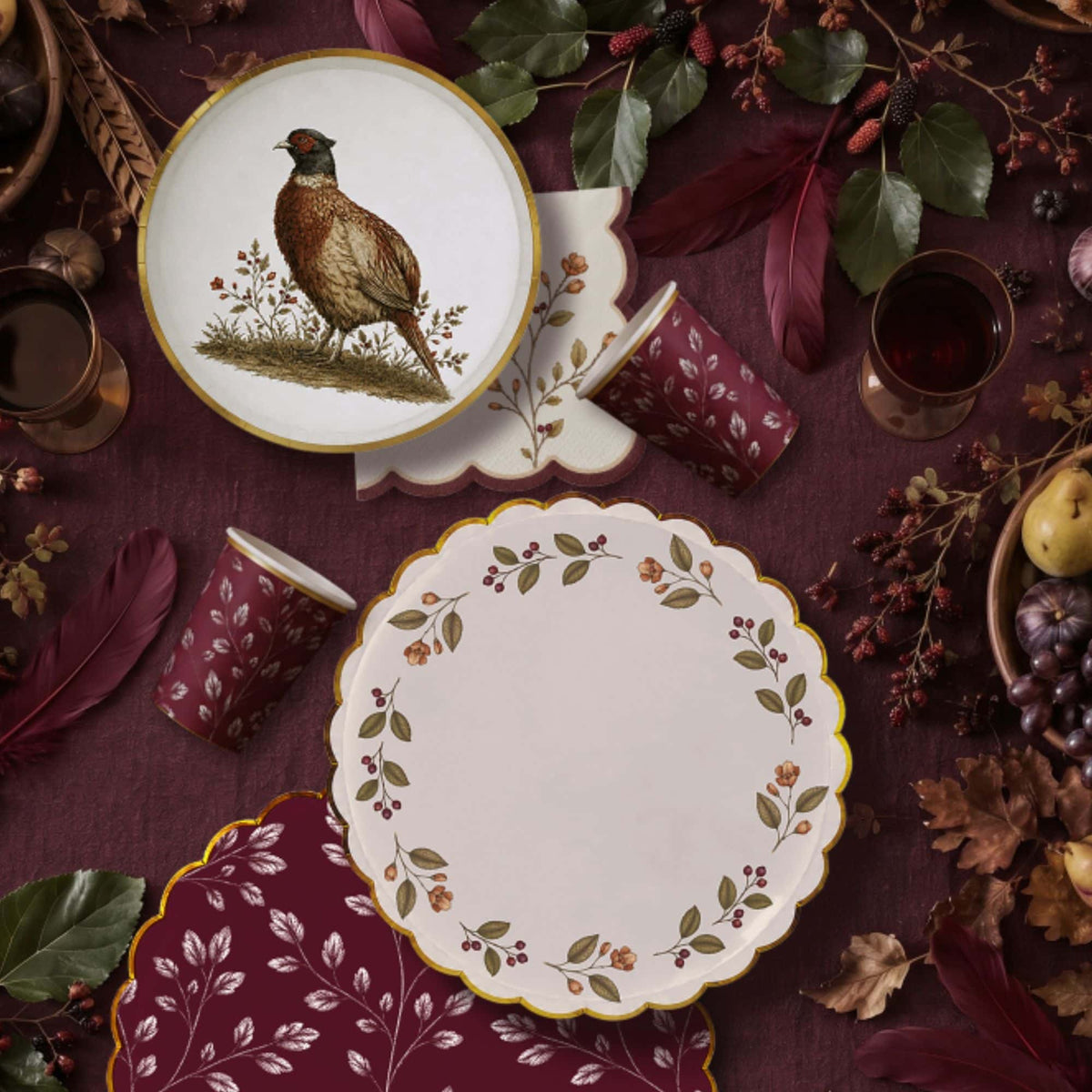 Mulberry Leaf Scalloped Edge Lunch Napkins