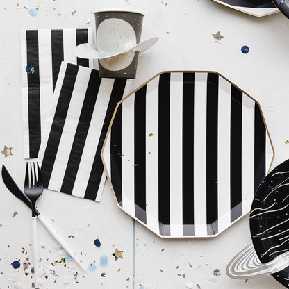 Black Cabana Stripe Dinner Plates (Set of 8)