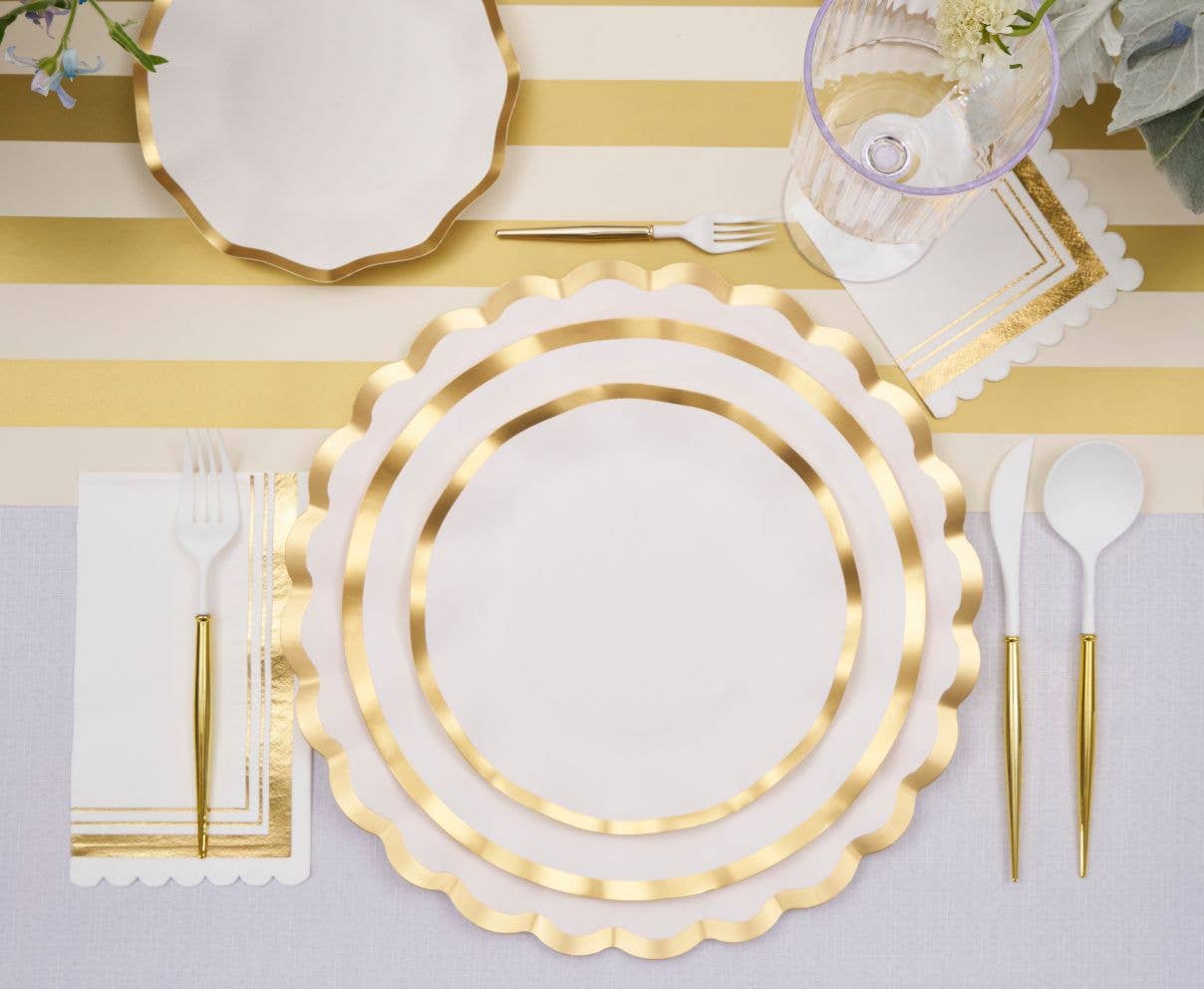 Gold Bella Plastic 5" Cocktail Forks 20ct