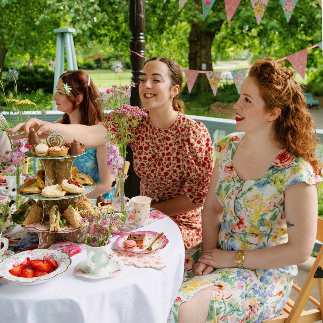 3 Tier Cake Stand | Tea Party |