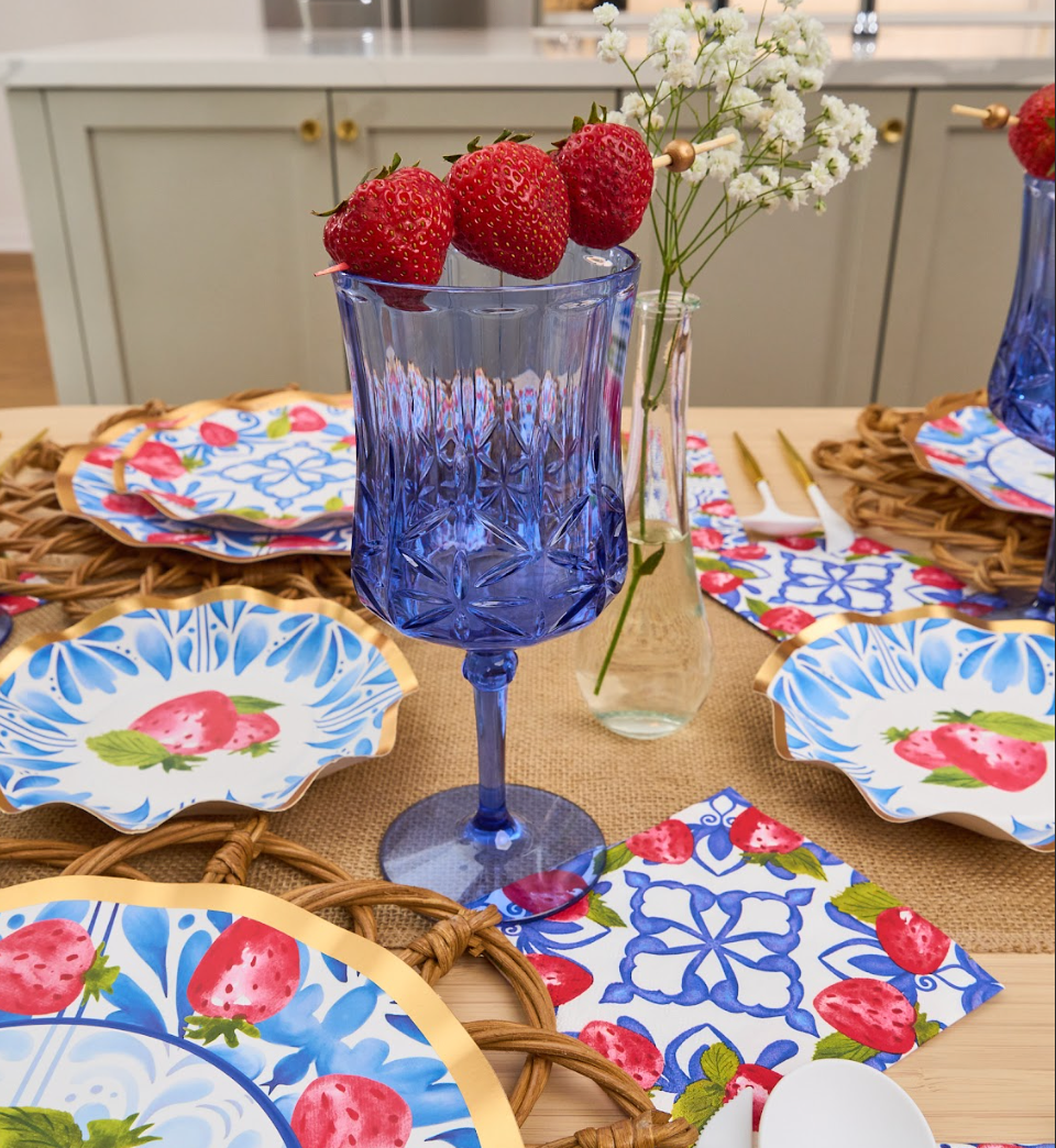 Wine Classic Stemmed | Blue | 16 Oz