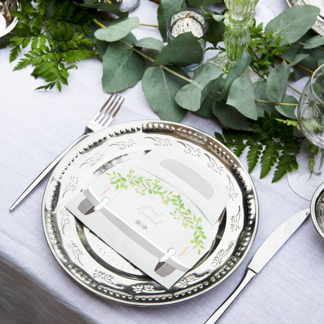Just Married Car Shaped Napkins - 16 Pack | Wedding Decor |