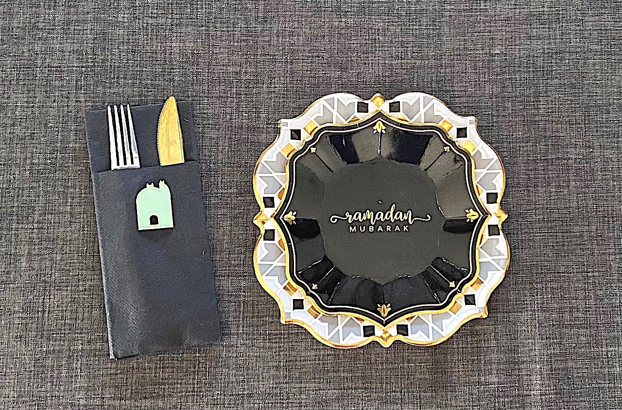 8 Ramadan Black Dessert Plates
