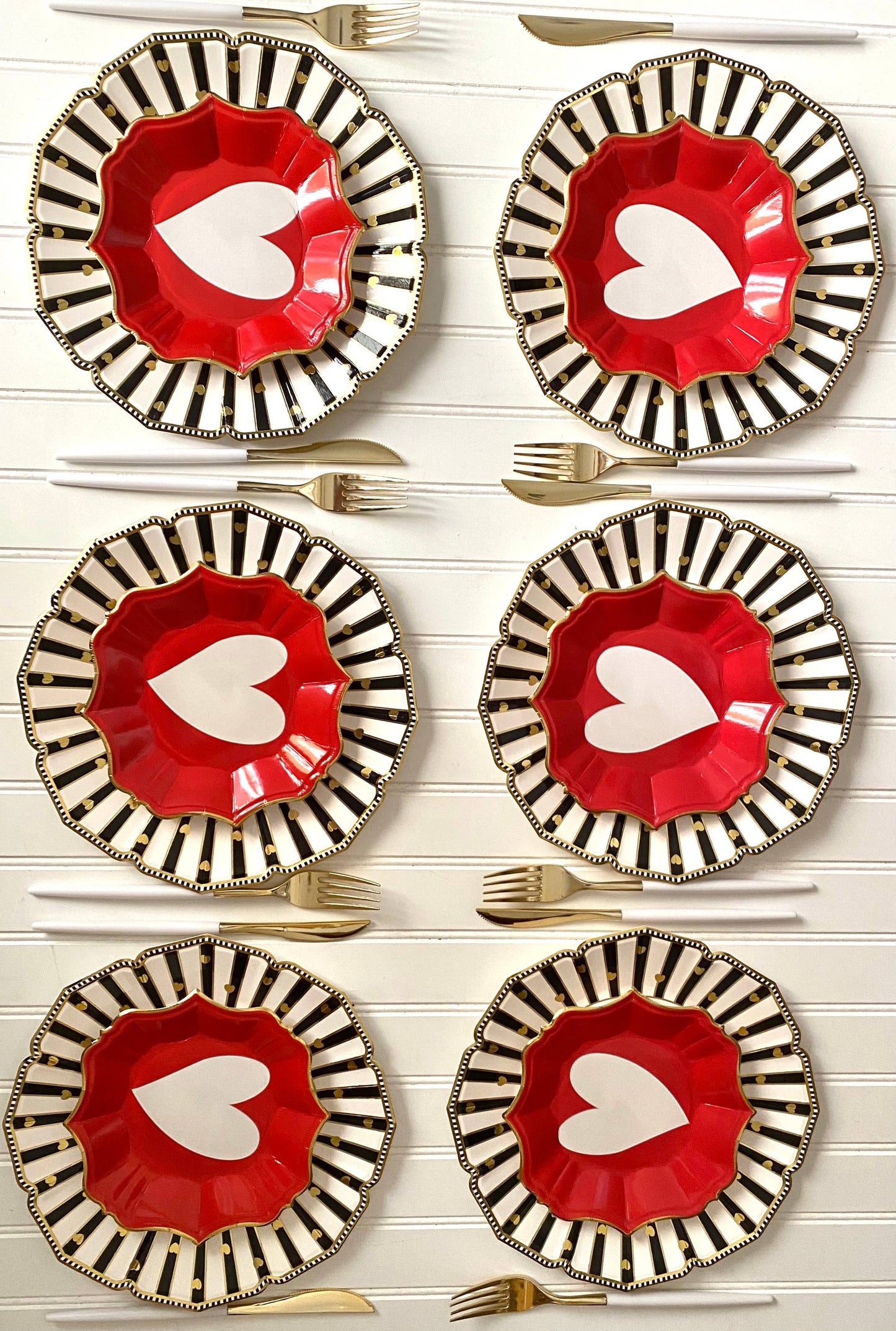8 Love Dinner Plates