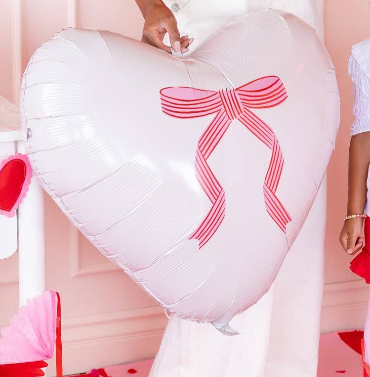 #071 Bow Heart Mylar Balloon