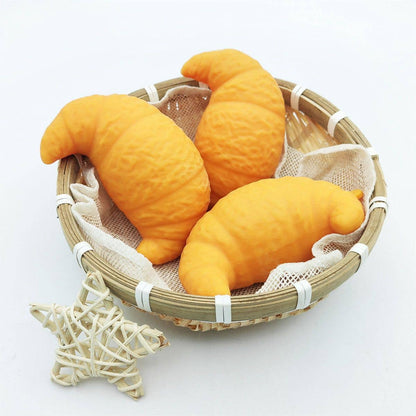 Croissant Squishy Toy – Slow-Rising Soft Stress Toy