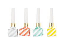 Striped Squawker Blowouts 8ct