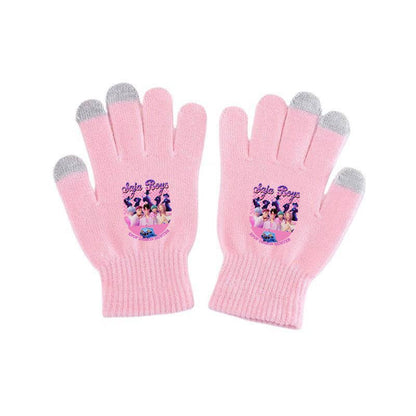 K-Pop Demon Hunters Pink Knit Gloves