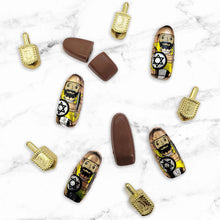 Set of 8 Milk Chocolate Maccabees