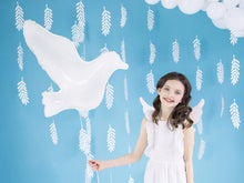 #S06 White Dove 30in Balloon