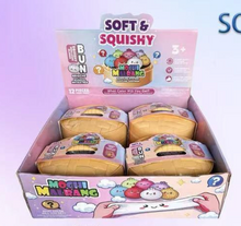 Jumbo Squishy Dumpling 5in