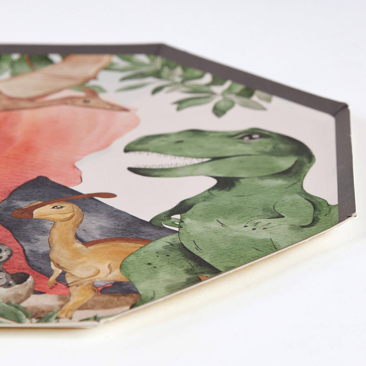 Dinosaur Jungle Paper Plates – 8 in