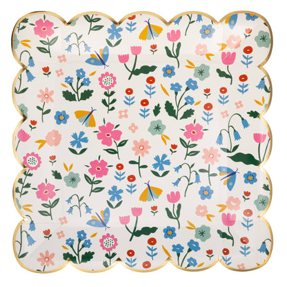 Floral Pattern 9" Plates 8ct