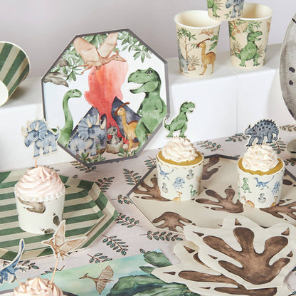 Dinosaur Jungle Paper Plates – 8 in
