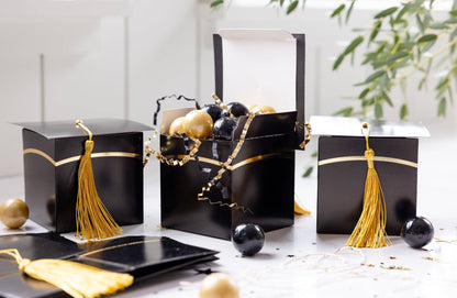 Grad Cap Treat Boxes 8ct
