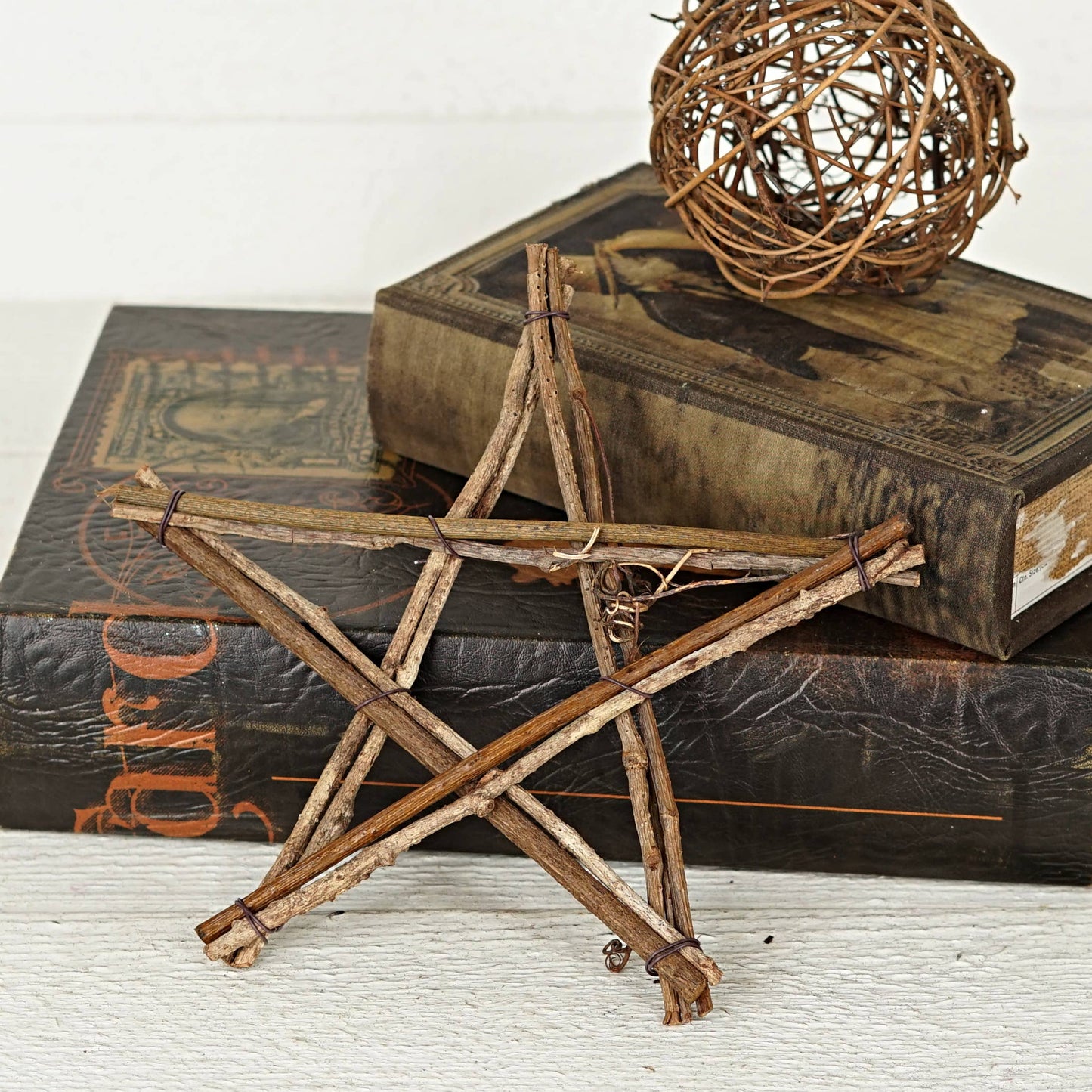 8in Rattan Twig Vine Star