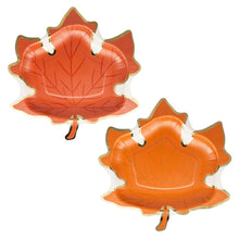 Leaf Shaped 9in Paper Plates 8ct