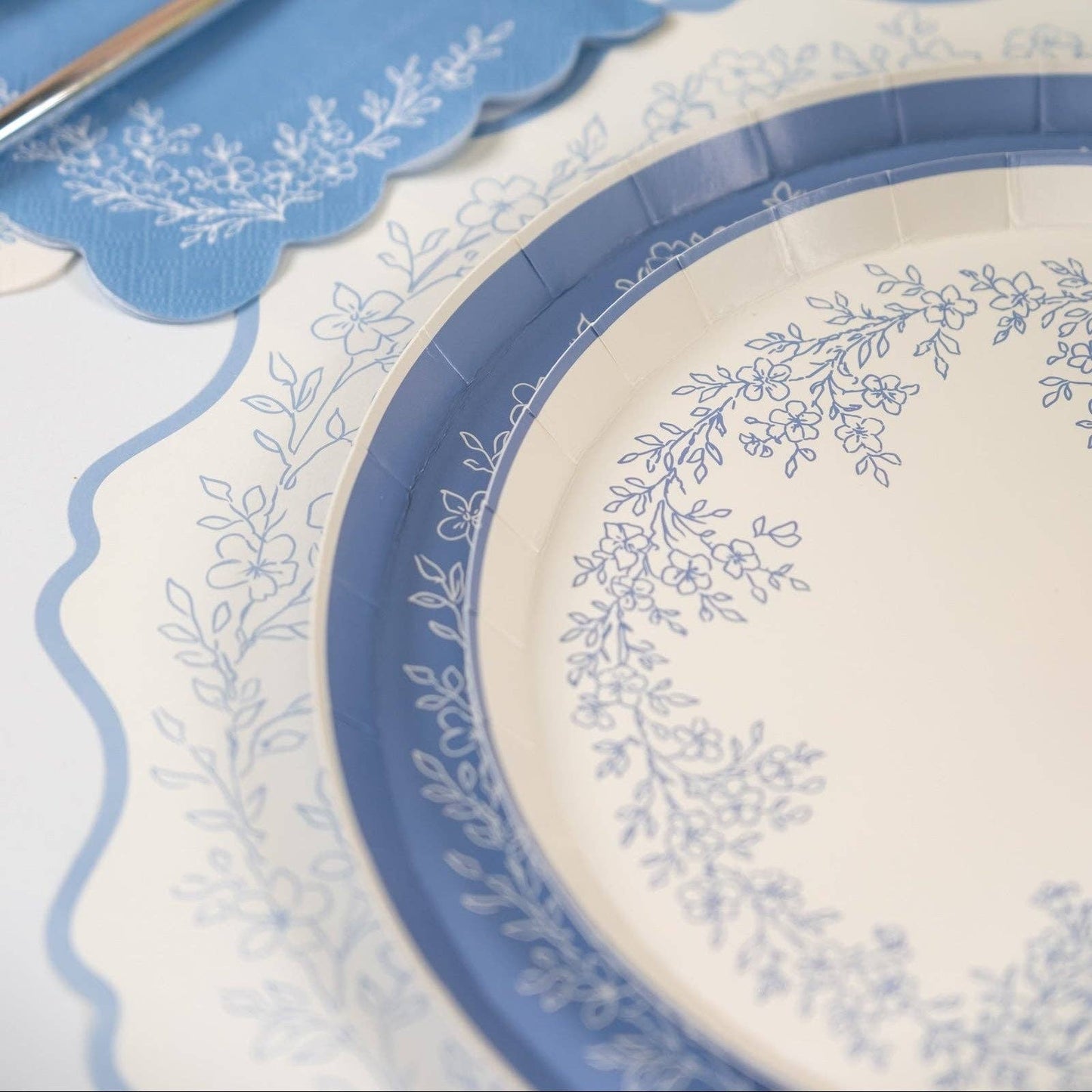 Floral Elegance Blue Placemats 12ct