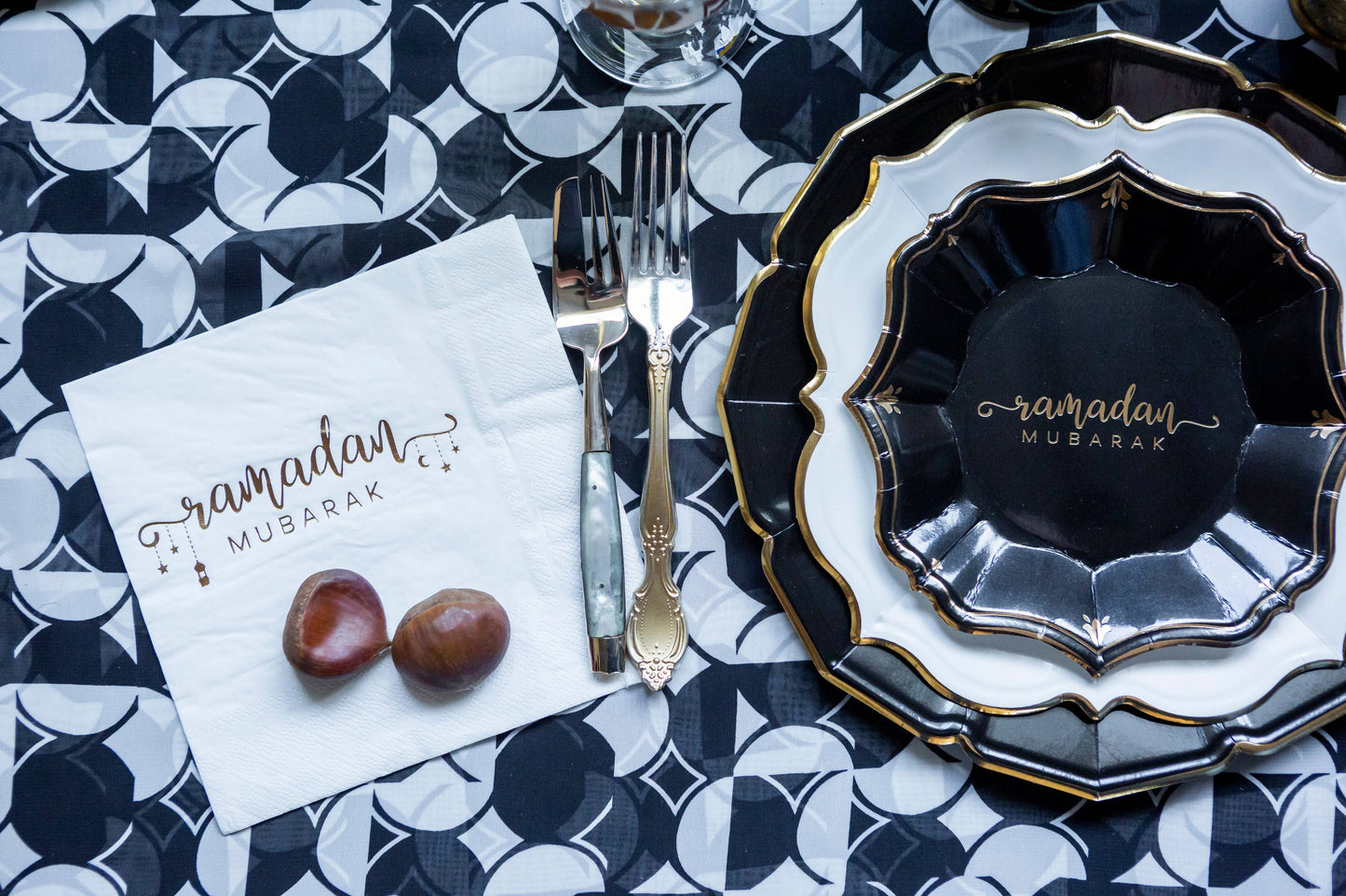 8 Ramadan Black Dessert Plates