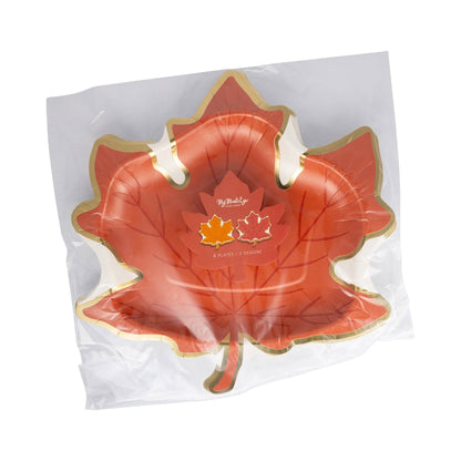 Leaf Shaped 9in Paper Plates 8ct