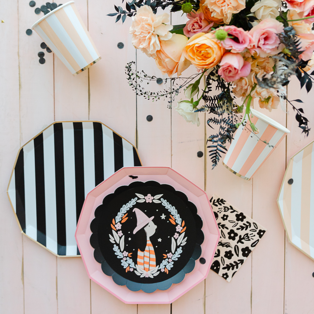 Black Cabana Stripe Dinner Plates (Set of 8)