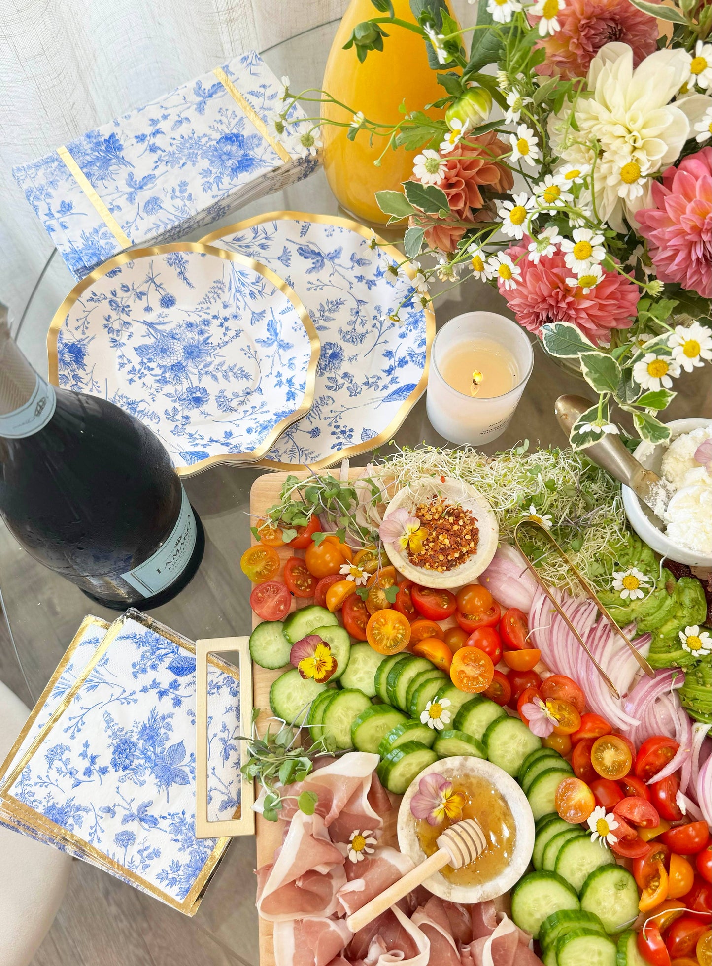 Timeless Wavy Paper 6.5in Appetizer/Dessert Bowls 8ct